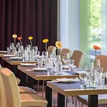 Park By Radisson Frankfurt Airport Hotel 3*