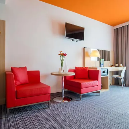 Отель Park By Radisson Frankfurt Airport 3*