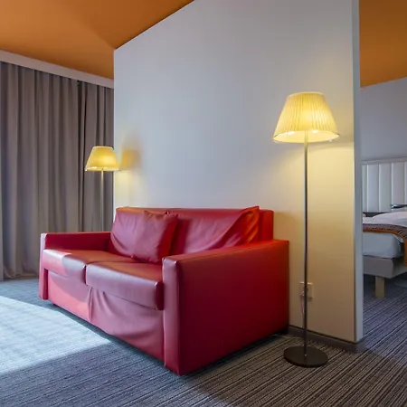 Hotel Park By Radisson Frankfurt Airport 3*