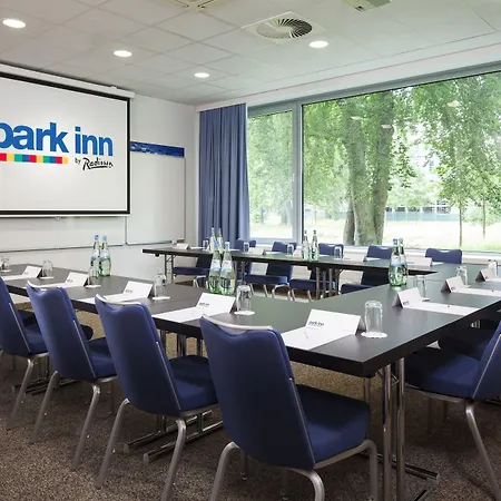 Park By Radisson Frankfurt Airport 3*