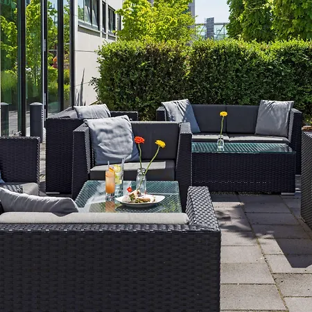 Park By Radisson Frankfurt Airport 3*