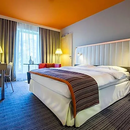 Park By Radisson Frankfurt Airport Отель Франкфурт-на-Майне
