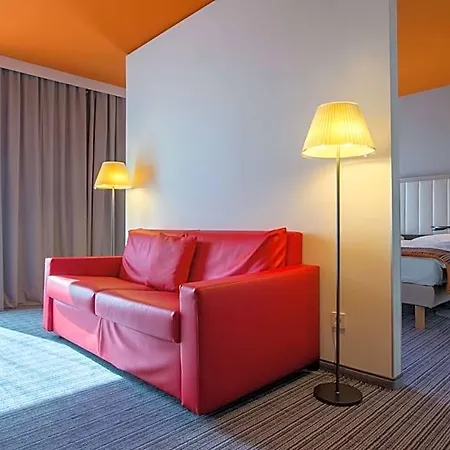 Отель Park By Radisson Frankfurt Airport 3*