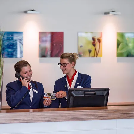 Park By Radisson Frankfurt Airport Hotell 3*