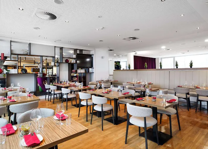 Park By Radisson Frankfurt Airport 3*