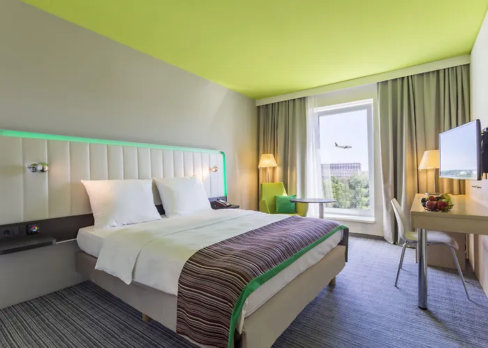 Otel Park By Radisson Frankfurt Airport 3*