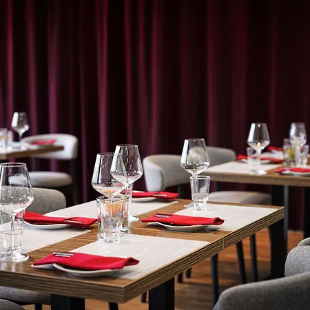 Park By Radisson Frankfurt Airport Hotel 3*