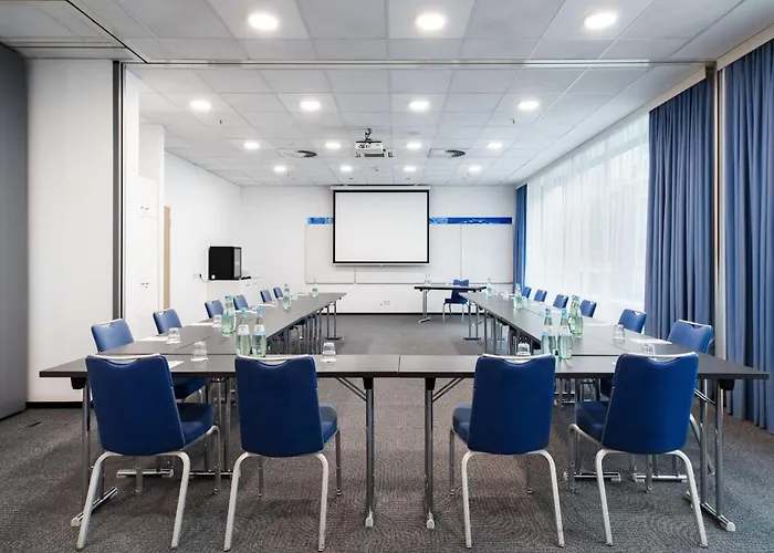 Park By Radisson Frankfurt Airport